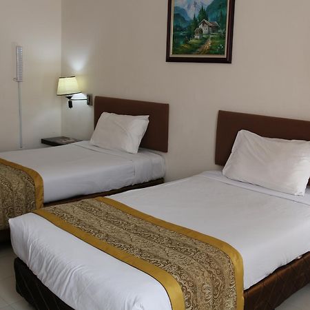 Edc Uum Sintok Hotel Sintuk Екстериор снимка