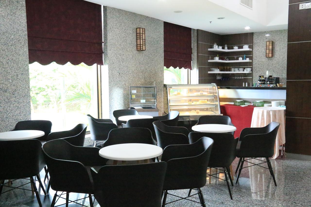 Edc Uum Sintok Hotel Sintuk Екстериор снимка